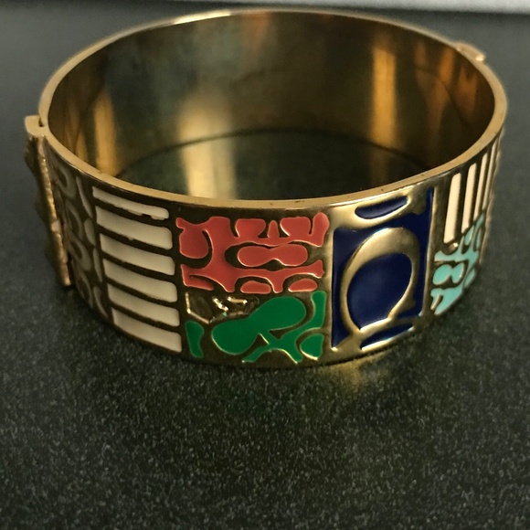 Coach Signature C Gold Bangle Bracelet 1” - Picture 6 of 15